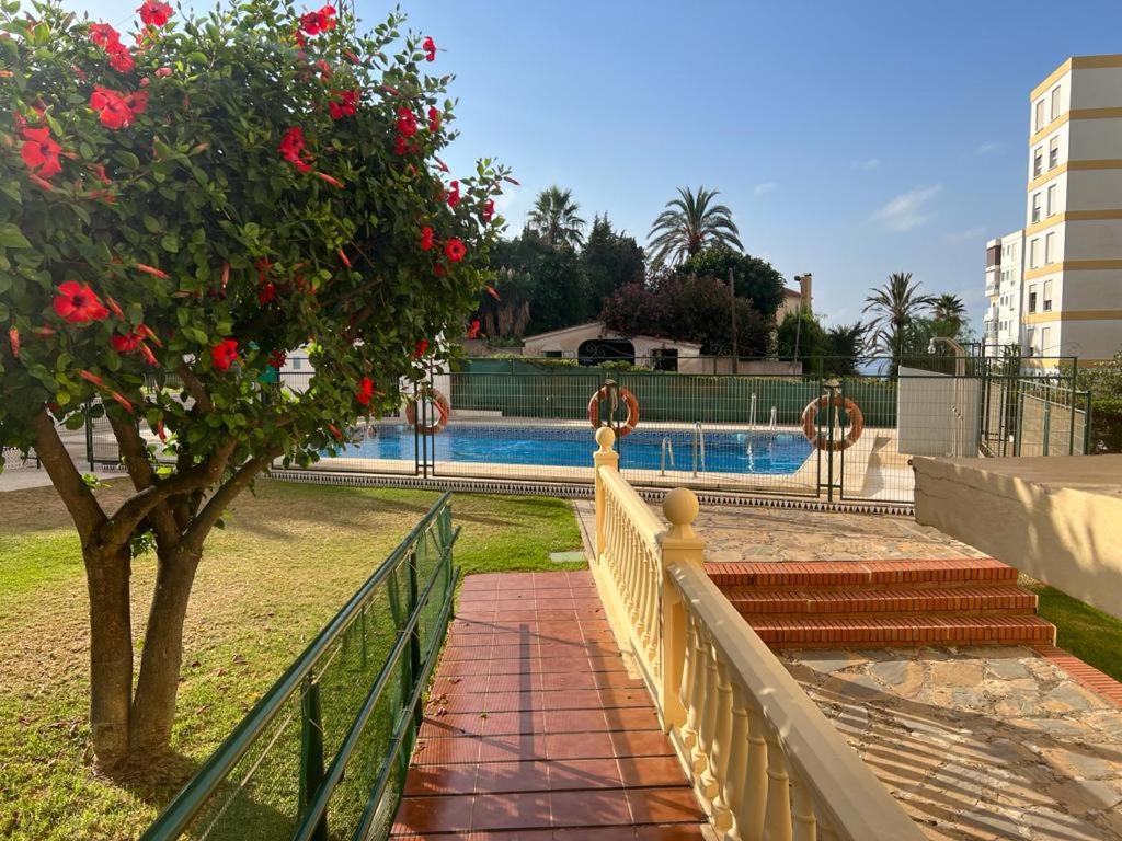 Apartamento Con Piscina Y Barbacoa Apartment La Cala Del Moral Exterior photo